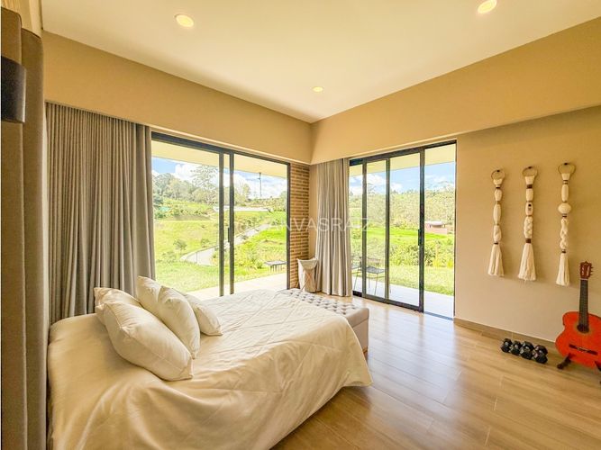 Casa de 3 alcobas en venta en Sajonia, Rionegro, 280 m² · foto 9 de 19