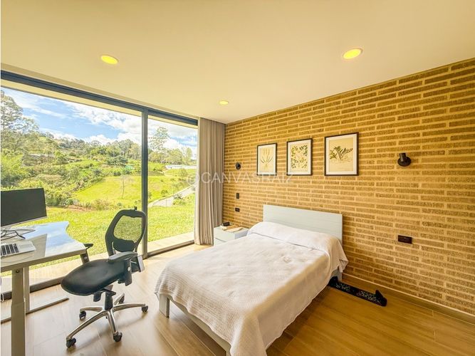 Casa de 3 alcobas en venta en Sajonia, Rionegro, 280 m² · foto 13 de 19