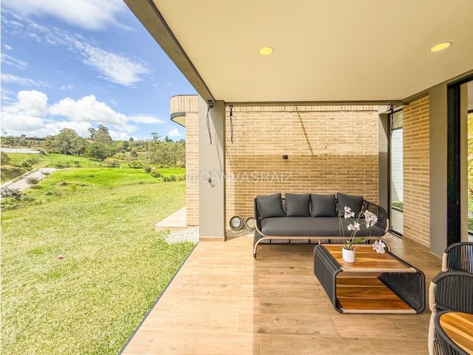 Casa de 3 alcobas en arriendo en Sajonia, Rionegro, 280 m² · foto 5 de 19
