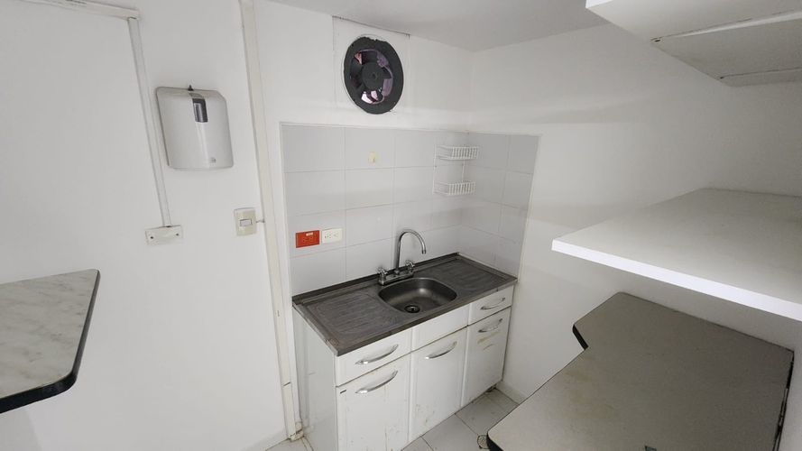Consultorio en venta en Bocagrande, Cartagena, 43 m² · foto 6 de 11