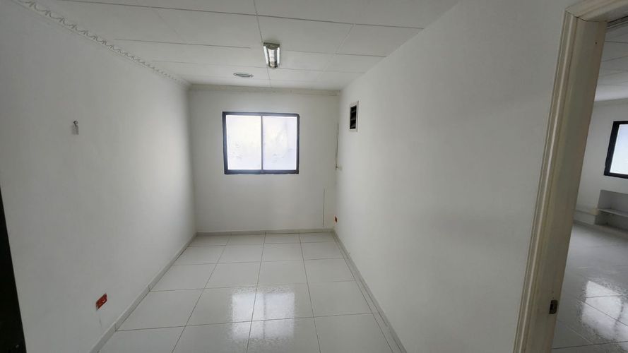 Consultorio en venta en Bocagrande, Cartagena, 43 m² · foto 9 de 11