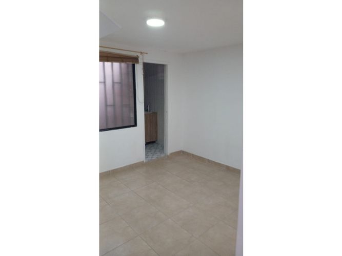 Apartamento de 2 alcobas en venta en Santa Mónica, Medellín, 45 m² · foto 7 de 11