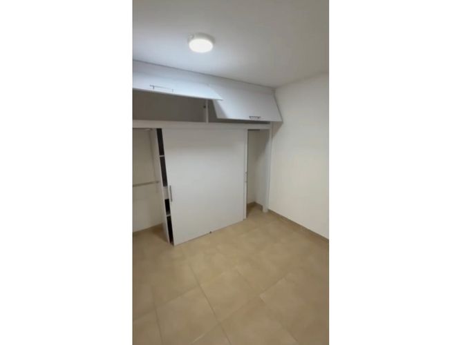Apartamento de 2 alcobas en venta en Santa Mónica, Medellín, 45 m² · foto 9 de 11