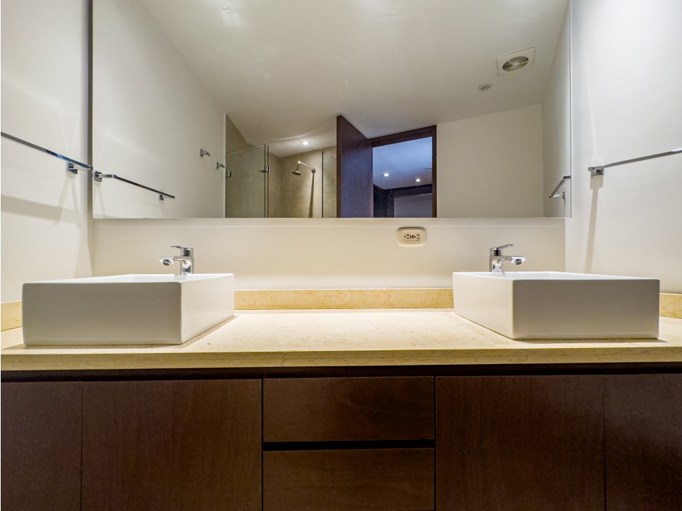 Apartamento en venta en El Refugio, Bogotá · foto 12 de 24