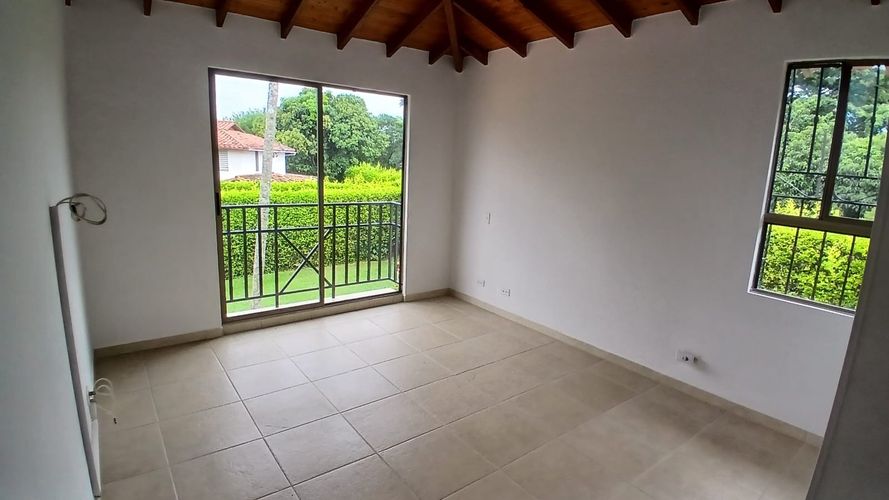 Casa de 4 alcobas en venta en Pance, Cali, 230 m² · foto 5 de 11