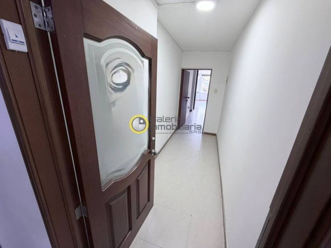 Oficina en arriendo en Cabecera Del Llano, Bucaramanga, 30 m² · foto 2 de 7