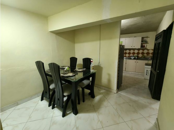 Casa de 8 alcobas en venta en Alejandria, Medellín, 180 m² · foto 4 de 22