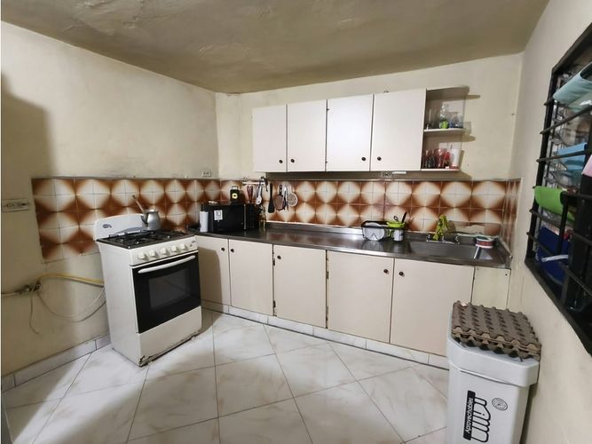 Casa de 8 alcobas en venta en Alejandria, Medellín, 180 m² · foto 5 de 22