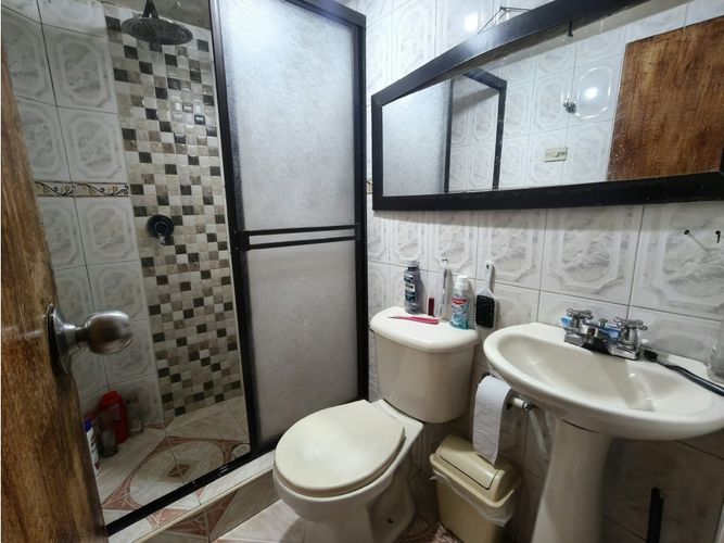 Casa de 8 alcobas en venta en Alejandria, Medellín, 180 m² · foto 10 de 22