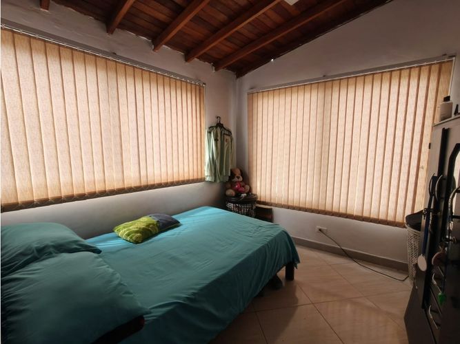 Casa de 8 alcobas en venta en Alejandria, Medellín, 180 m² · foto 16 de 22