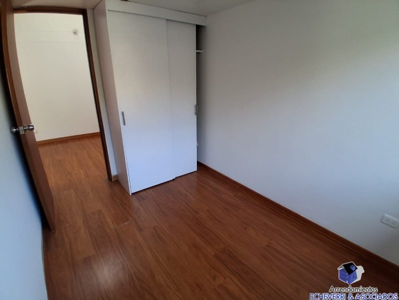 Casa en Arriendo en Loma de las brujas, Envigado - 3