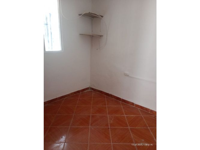 Casa de 8 alcobas en venta en Las Palmas, Medellín, 285 m² · foto 4 de 24