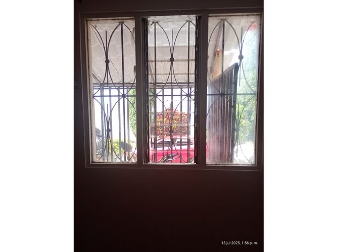 Casa de 8 alcobas en venta en Las Palmas, Medellín, 285 m² · foto 5 de 24