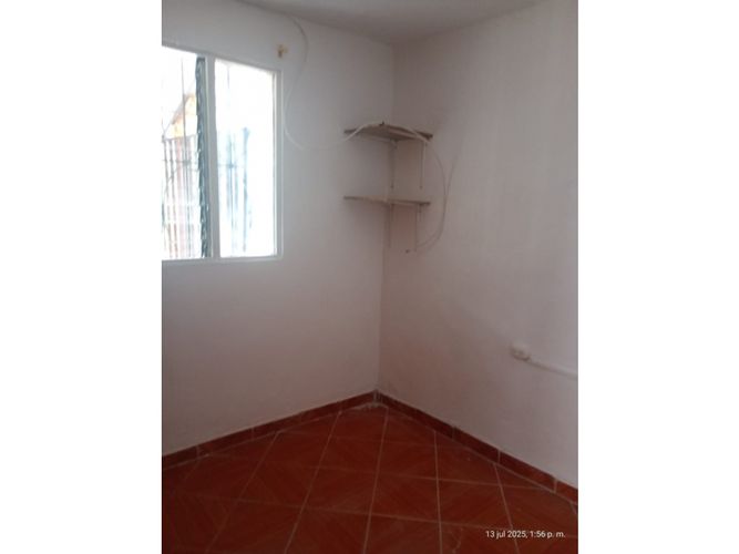 Casa de 8 alcobas en venta en Las Palmas, Medellín, 285 m² · foto 6 de 24