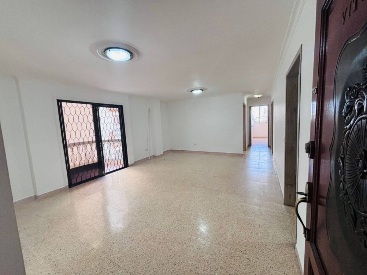 Apartamento en venta en Ciudad Jardin, Barranquilla · foto 4 de 17