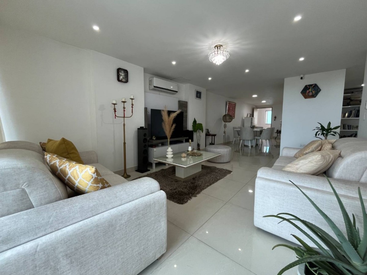 Apartamento en venta en Villa Del Este, Barranquilla · foto 2 de 19