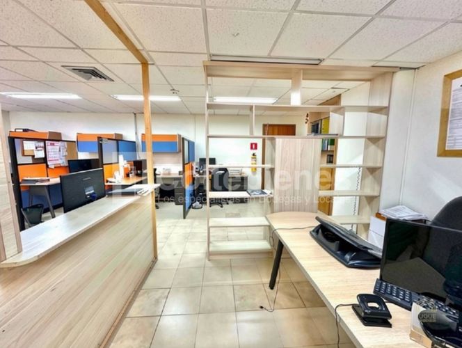 Oficina en arriendo en Villa Carlota, Medellín, 62 m² · foto 4 de 14