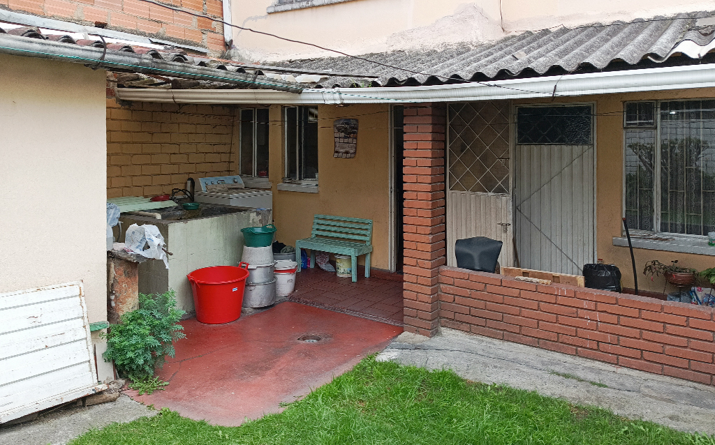 Casa en venta en Hipotecho Occidental, Bogotá · foto 8 de 17