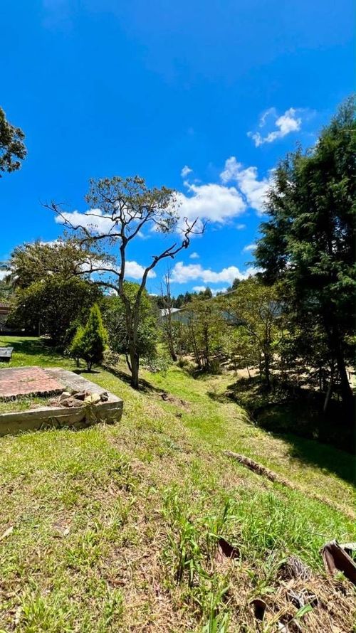 Lote en venta en La Mosquita, Guarne, 2535 m² · foto 11 de 15