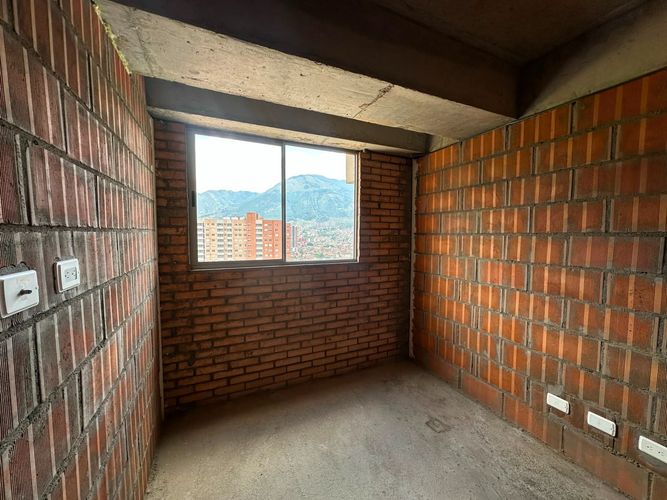 Apartamento en venta en Fabricato, Bello, 72 m² · foto 3 de 16