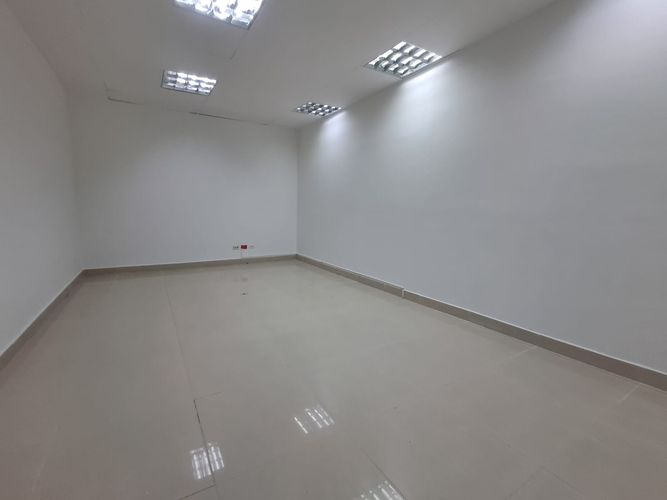 Local en arriendo en San Jose Sur, Pereira, 1000 m² · foto 11 de 13