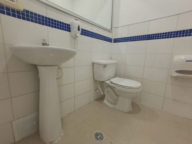 Local en arriendo en San Jose Sur, Pereira, 1000 m² · foto 13 de 13