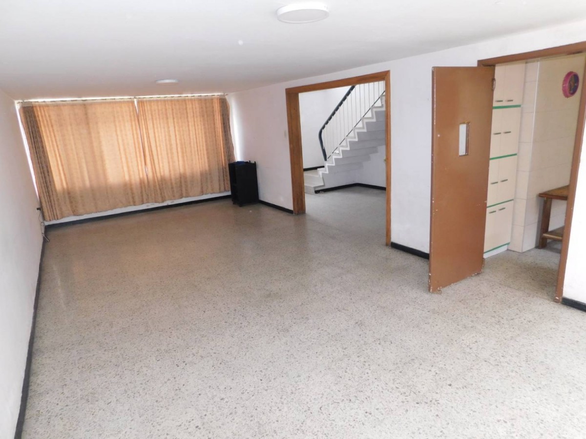 Casa en venta en San Miguel, Bogotá · foto 3 de 24