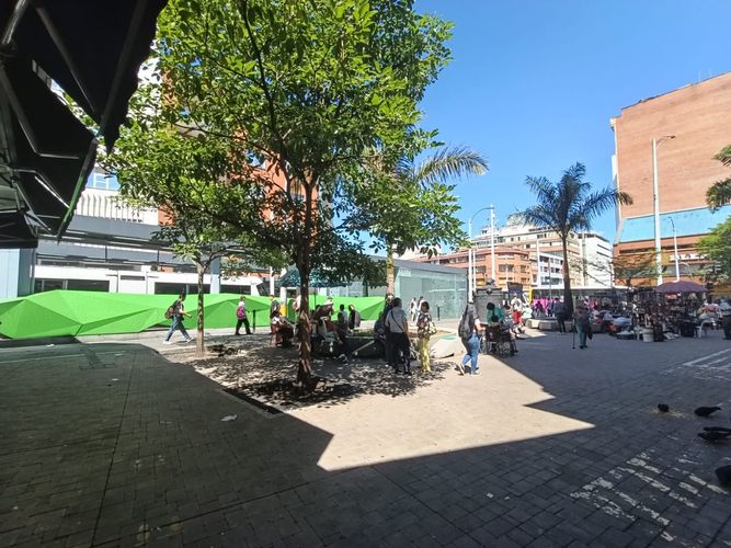 Local en arriendo en Guayaquil, Medellín, 12 m² · foto 10 de 13