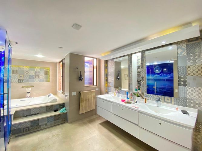 Casa de 4 alcobas en venta en Ruitoque Condominio, Floridablanca, 377 m² · foto 10 de 24