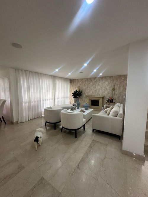 Casa de 4 alcobas en venta en Ruitoque Condominio, Floridablanca, 293 m² · foto 4 de 24