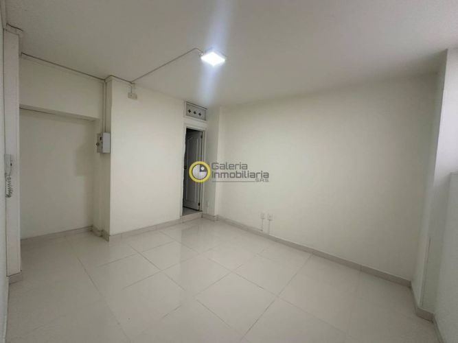 Oficina en arriendo en Cabecera Del Llano, Bucaramanga, 14 m² · foto 6 de 7