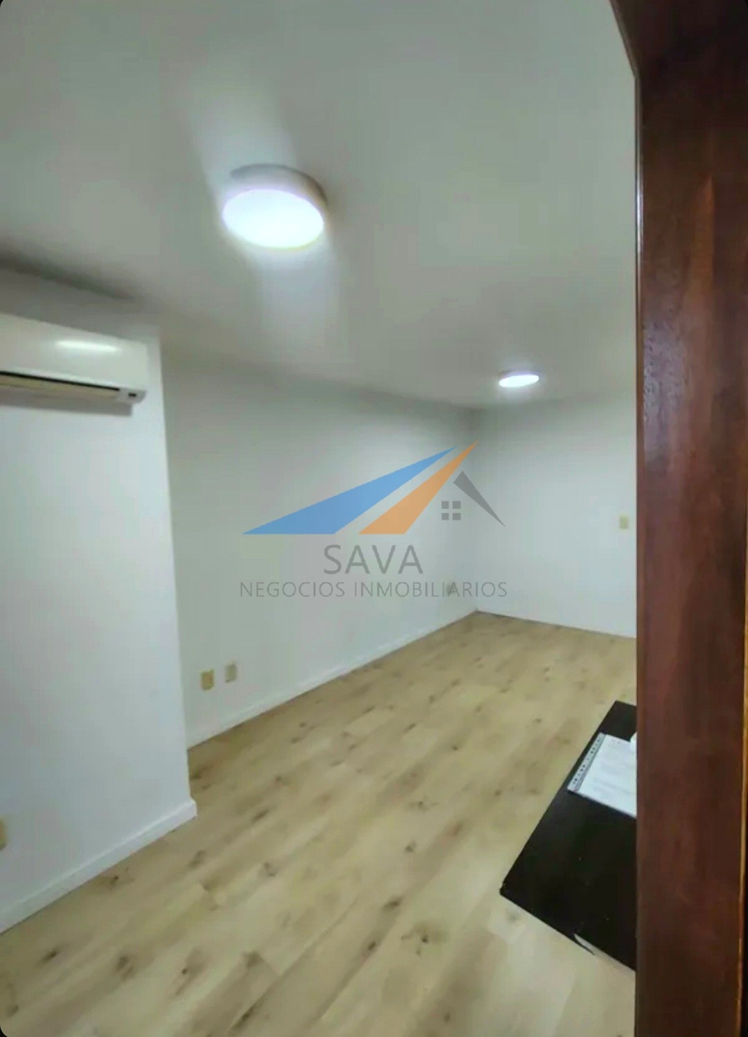 Alquiler Apartamento 1 Dormitorio en Parque Rodo! Se Aceptan Mascotas. Garage · Foto 2