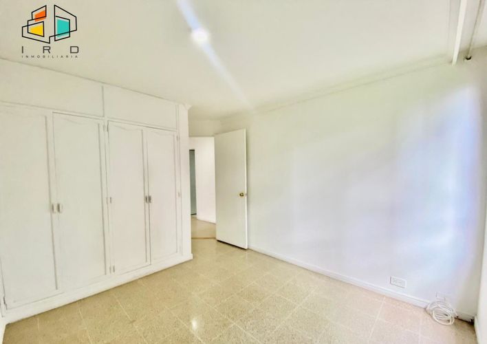 Apartamento de 4 alcobas en venta en El Tesoro, Medellín, 137 m² · foto 14 de 24