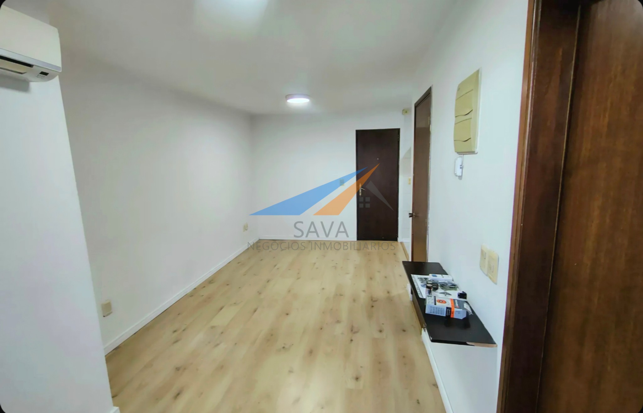 Alquiler Apartamento 1 Dormitorio en Pocitos! Se Aceptan Mascotas. Garage · Foto 2