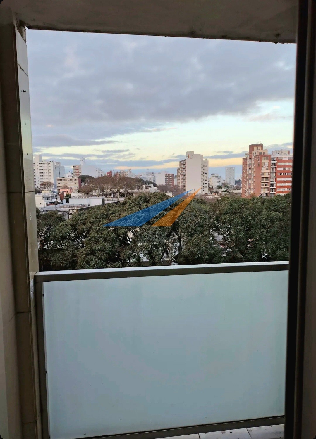 Alquiler Apartamento 1 Dormitorio en Pocitos! Se Aceptan Mascotas. Garage · Foto 11