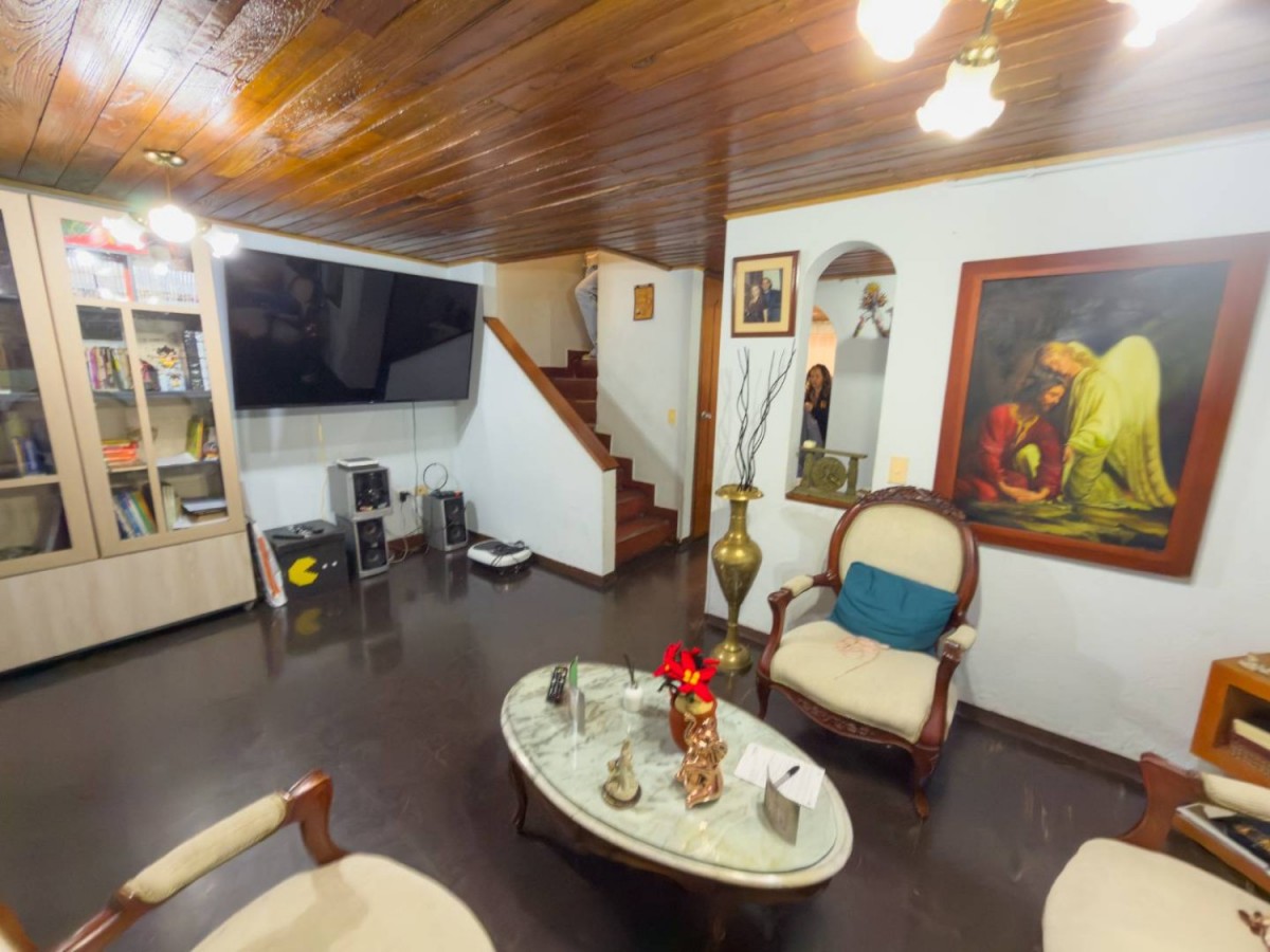 Casa en venta en Torremolinos, Bogotá · foto 11 de 24