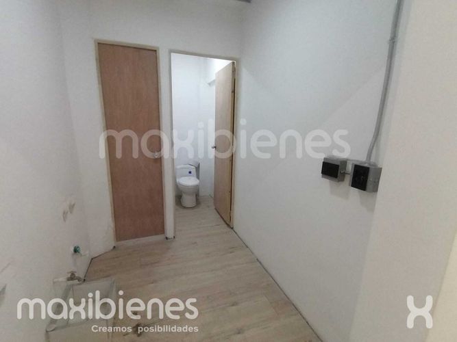 Local en arriendo en El Trianon, Envigado, 11 m² · foto 7 de 8