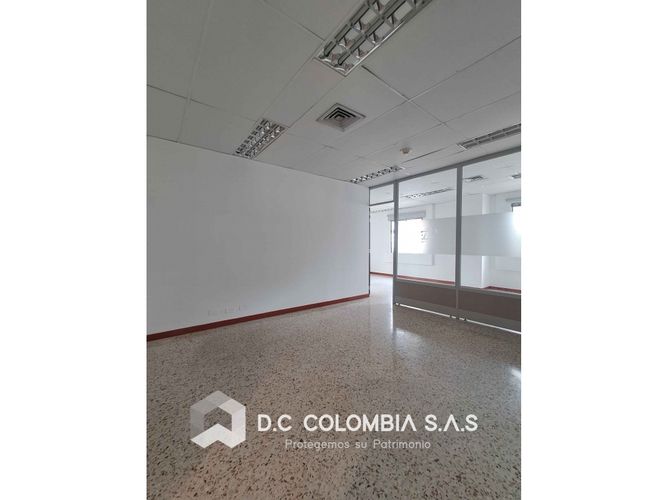 Oficina en venta en Bolivar, Bucaramanga, 109 m² · foto 6 de 8