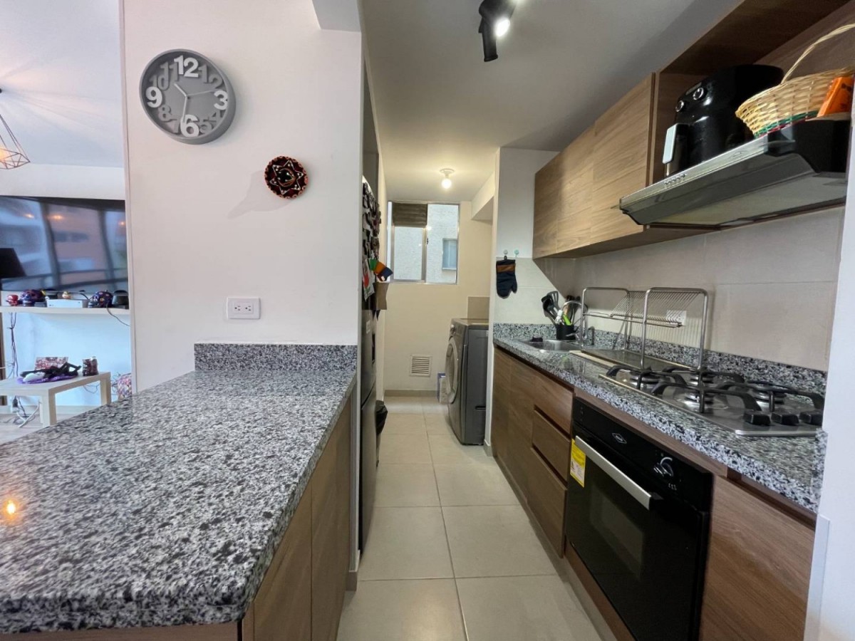 Apartamento en venta en San Jose, Mosquera · foto 3 de 12