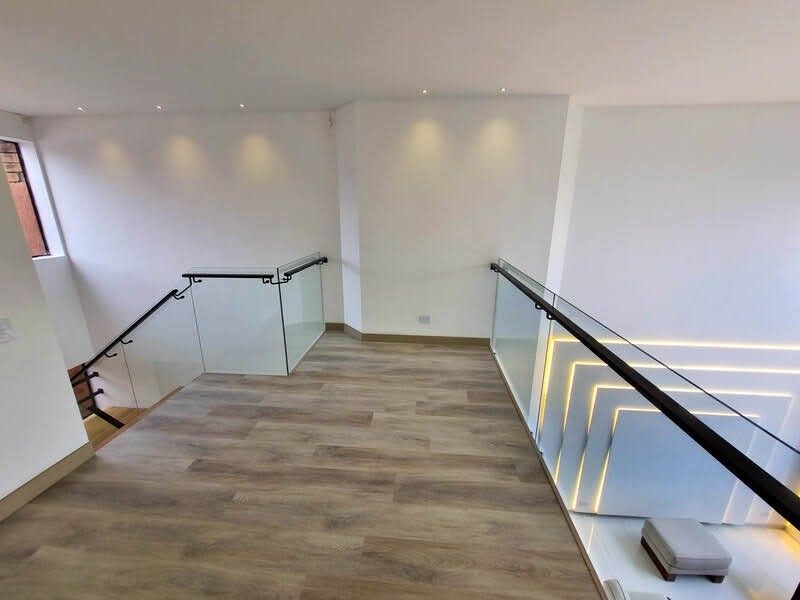 Apartamento en arriendo en El Poblado, Medellín · foto 5 de 23