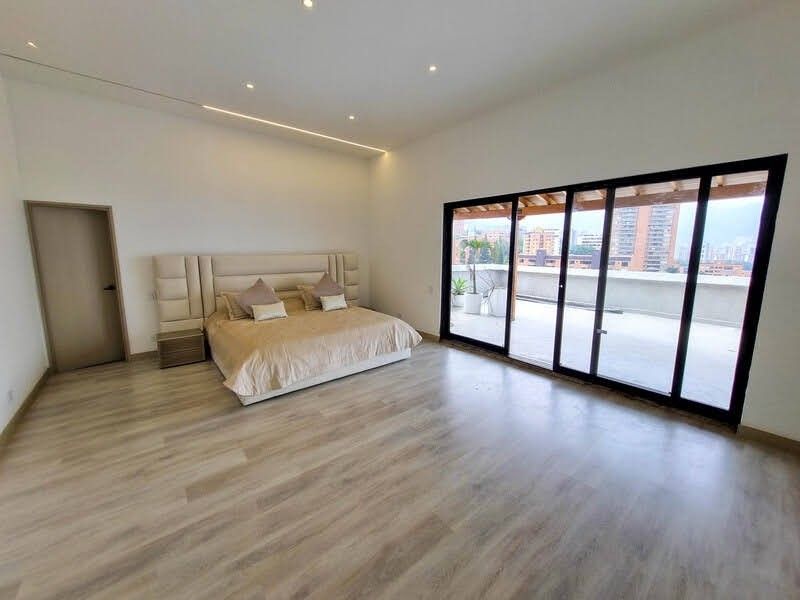 Apartamento en arriendo en El Poblado, Medellín · foto 16 de 23