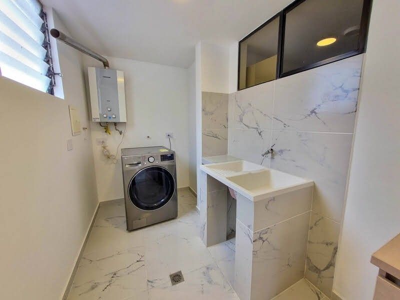 Apartamento en arriendo en El Poblado, Medellín · foto 20 de 23