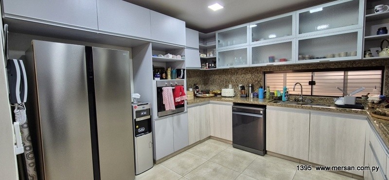 VENDO CASA 3 DORM. + ESCRITORIO Y 4 COCH. Z/ YACHT, LAMBARÉ (CÓD. 1395) - foto 5