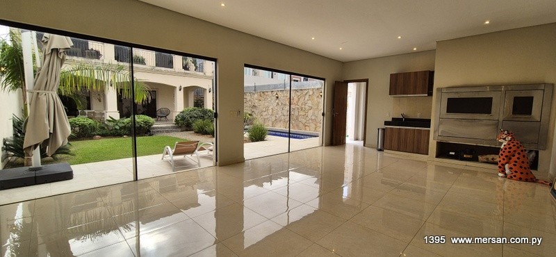VENDO CASA 3 DORM. + ESCRITORIO Y 4 COCH. Z/ YACHT, LAMBARÉ (CÓD. 1395) - foto 4