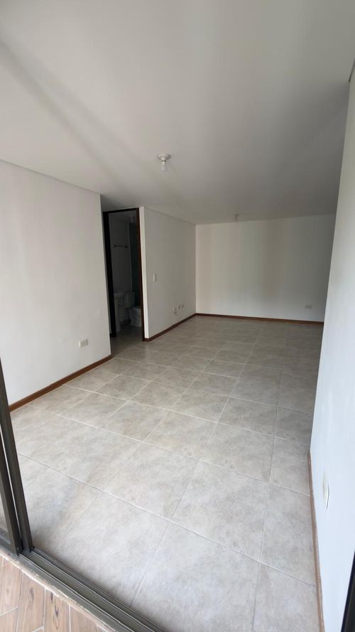 Apartamento de 3 alcobas en venta en Rodeo Alto, Medellín, 64 m² · foto 6 de 16