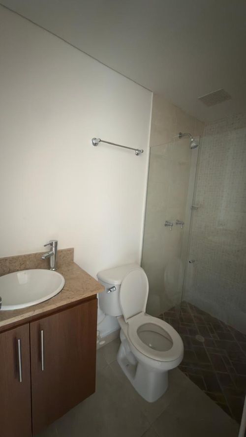 Apartamento de 3 alcobas en venta en Rodeo Alto, Medellín, 64 m² · foto 12 de 16