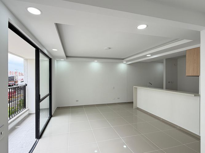 Apartamento de 2 alcobas en venta en Valle Del Lili, Cali, 73 m² · foto 3 de 23