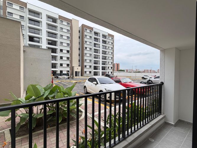 Apartamento de 2 alcobas en venta en Valle Del Lili, Cali, 73 m² · foto 7 de 23