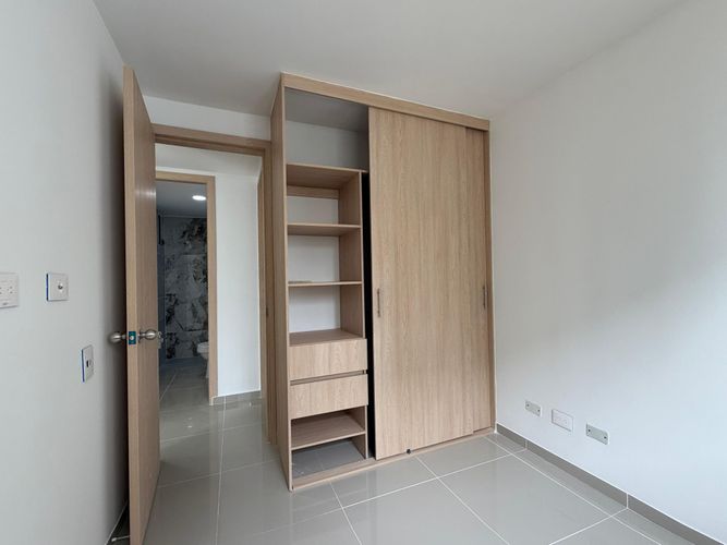 Apartamento de 2 alcobas en venta en Valle Del Lili, Cali, 73 m² · foto 13 de 23