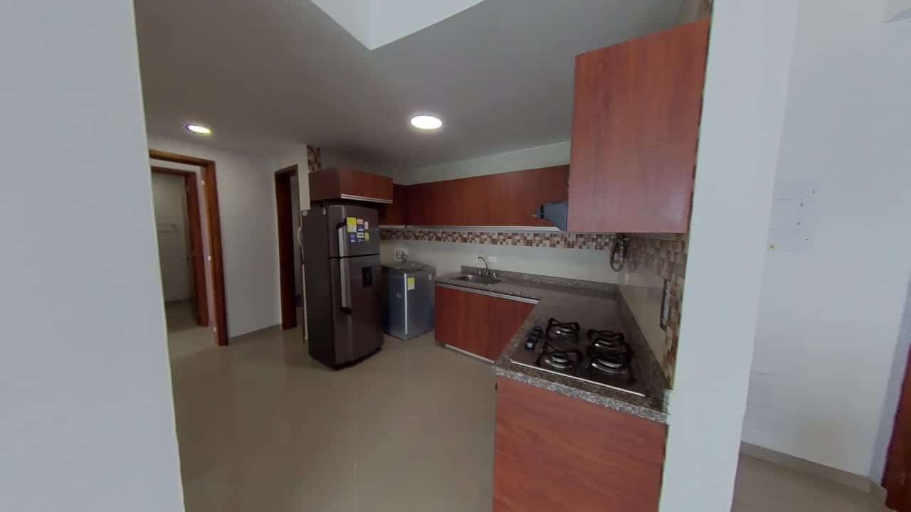 Apartamento en venta en El Laguito, Cartagena · foto 5 de 13